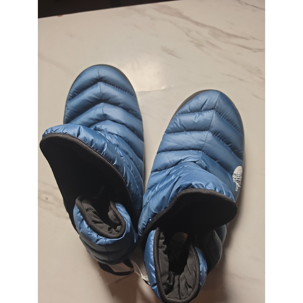Size 7 The North Face Men's Pull-On Lined Snow Boots Blue/Black‎ Logo
